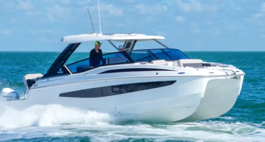 70 Luxury Power Catamaran